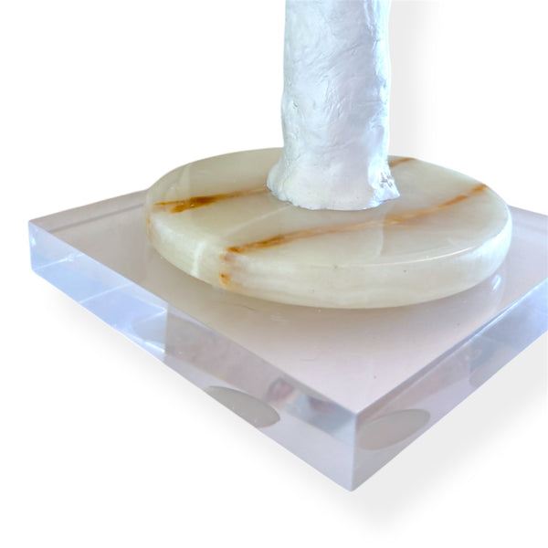 Large Jésus élancé