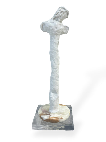 Small Jésus élancé