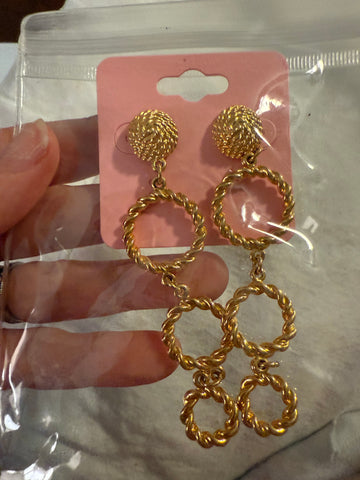 Vintage Textured Gold Circle Drop Post Earrings