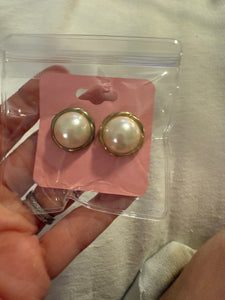 Vintage Petite Gold Pearl Studs