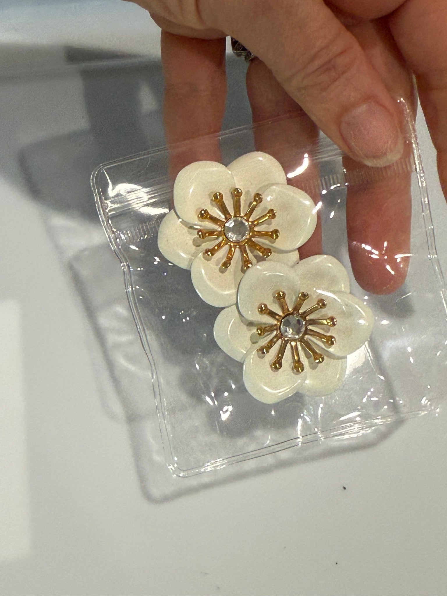 Vintage Cream Acrylic Flower Clip On Earrings