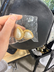 Vintage Gold Large Pearl Tear Drop Clip On Earrings