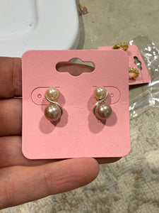 Vintage Petite Ornate Pearl Post Stud Earrings