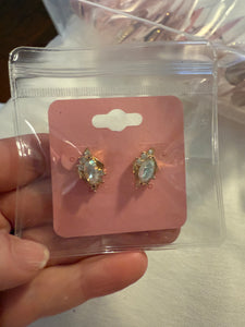 Vintage Cz Ornate Stud Post Earrings