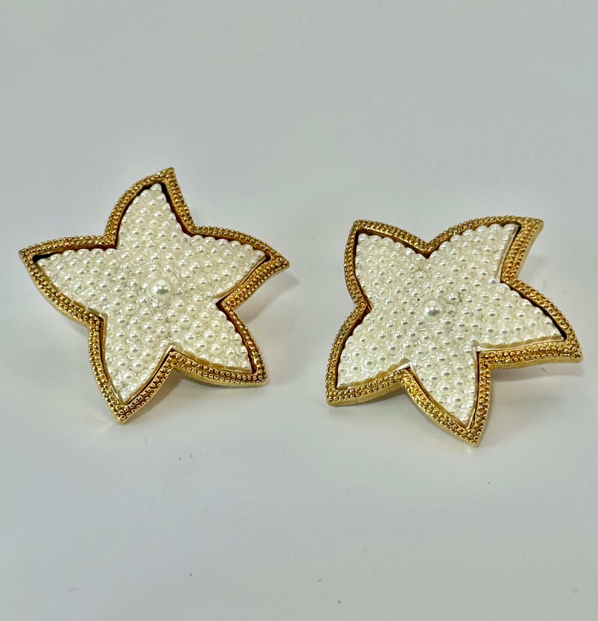 Vintage Gold White Textured Heavy Starfish Post Earrings