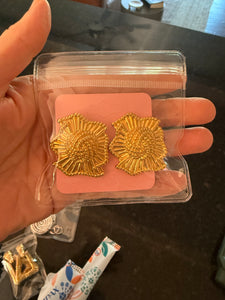 Vintage Large Gold Flower Post Earrings
