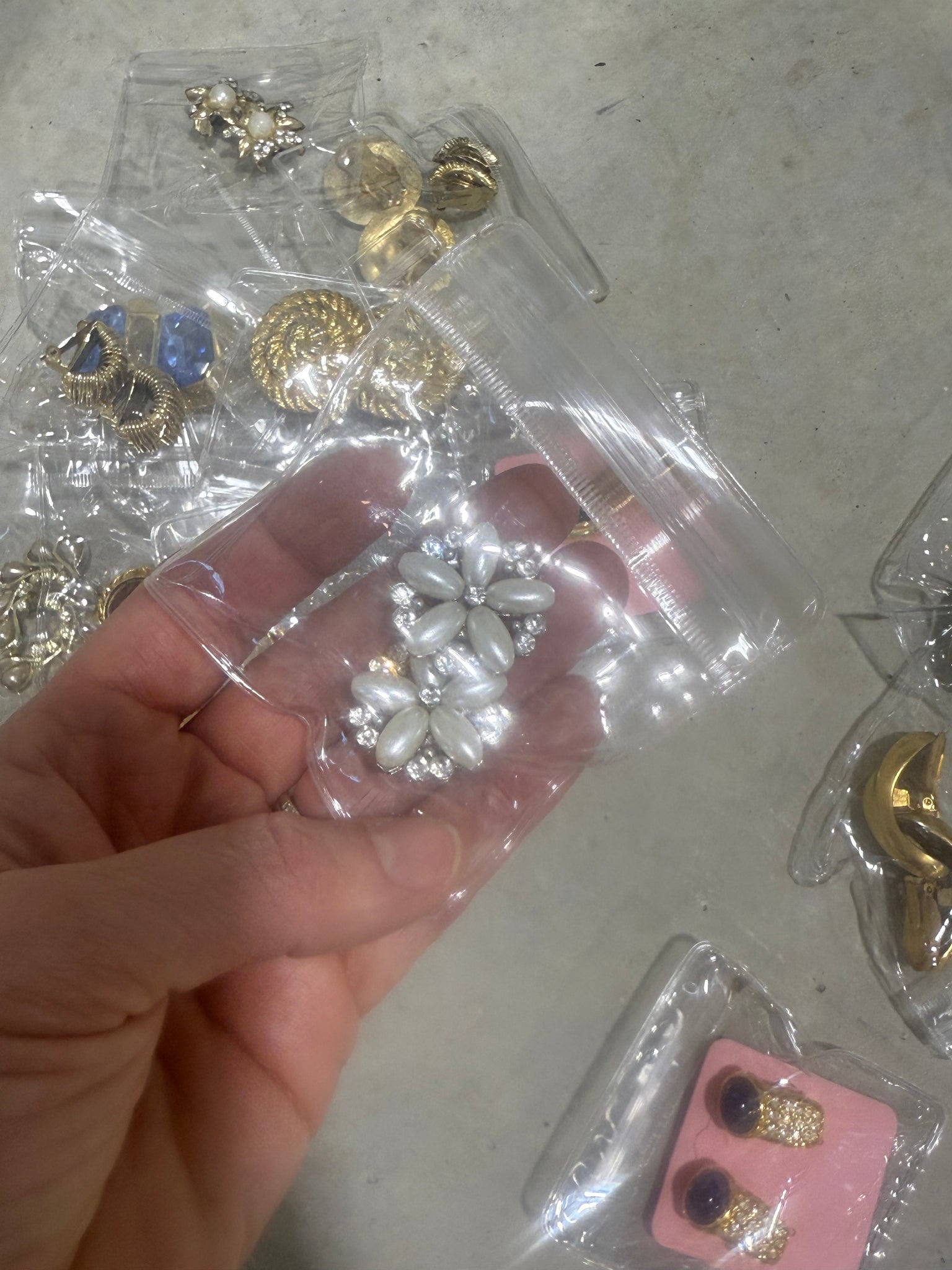 Vintage Pearl and Rhinestone Round Clip On Earrings