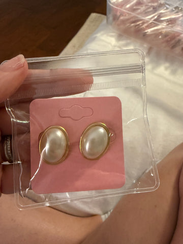 Vintage Petite Gold Oval Pearl Post Stud Earrings