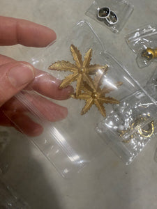 Vintage Thin Gold Flower Clip On Earrings
