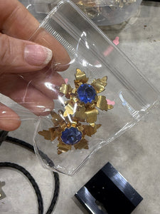 Vintage Gold Flowers with Blue Gem Stone Center Screwback Earrings